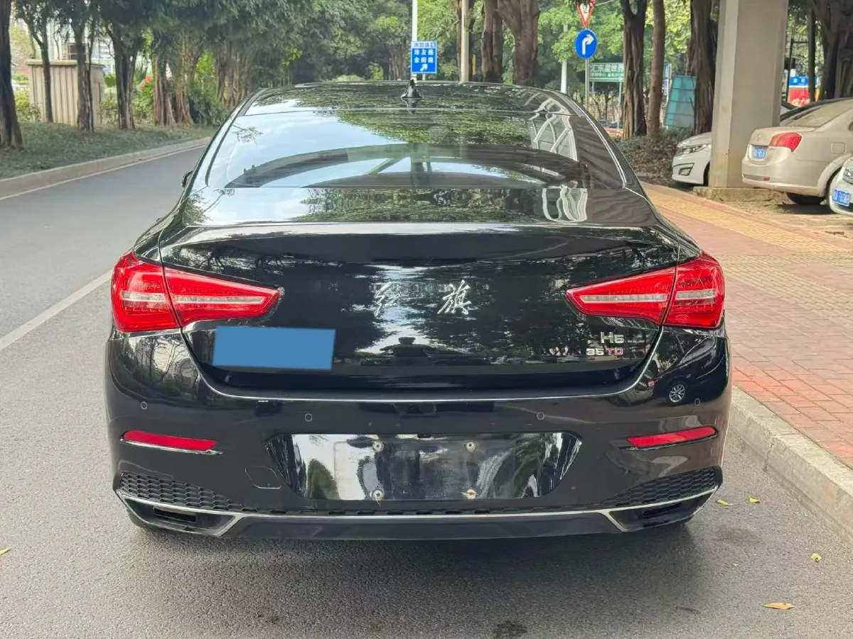 2020 HongQi H5 1.8T 197HP L4 6AT,autocango,china used car exporter,china ev exporter,chinese used car exporter,chinese used ev exporter