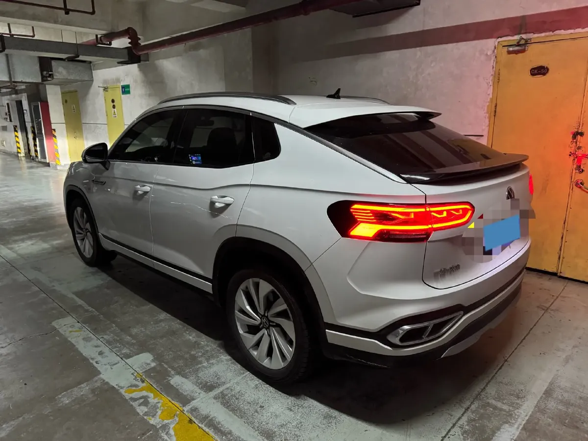 2020 Volkswagen Tayron X 2.0T 186HP L4 7DCT,autocango,china used car exporter,china ev exporter,chinese used car exporter,chinese used ev exporter