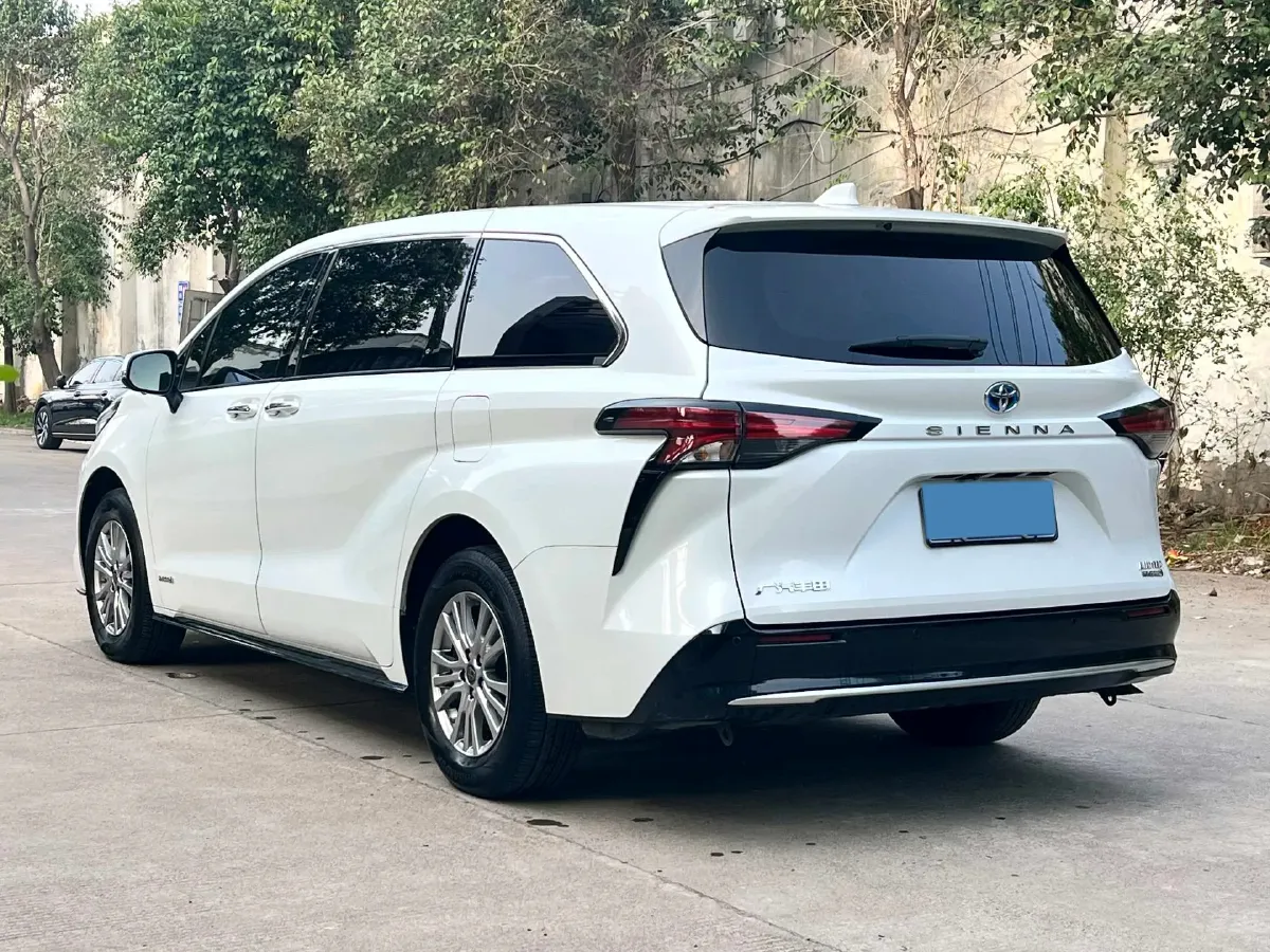 2021 Toyota Sienna 2.5L 192HP L4 E-CVT Hybrid,autocango,china used car exporter,china ev exporter,chinese used car exporter,chinese used ev exporter