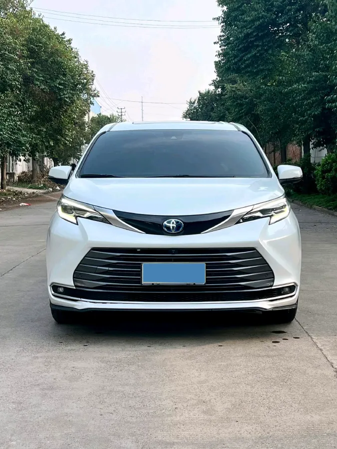 2021 Toyota Sienna 2.5L 192HP L4 E-CVT Hybrid,autocango,china used car exporter,china ev exporter,chinese used car exporter,chinese used ev exporter