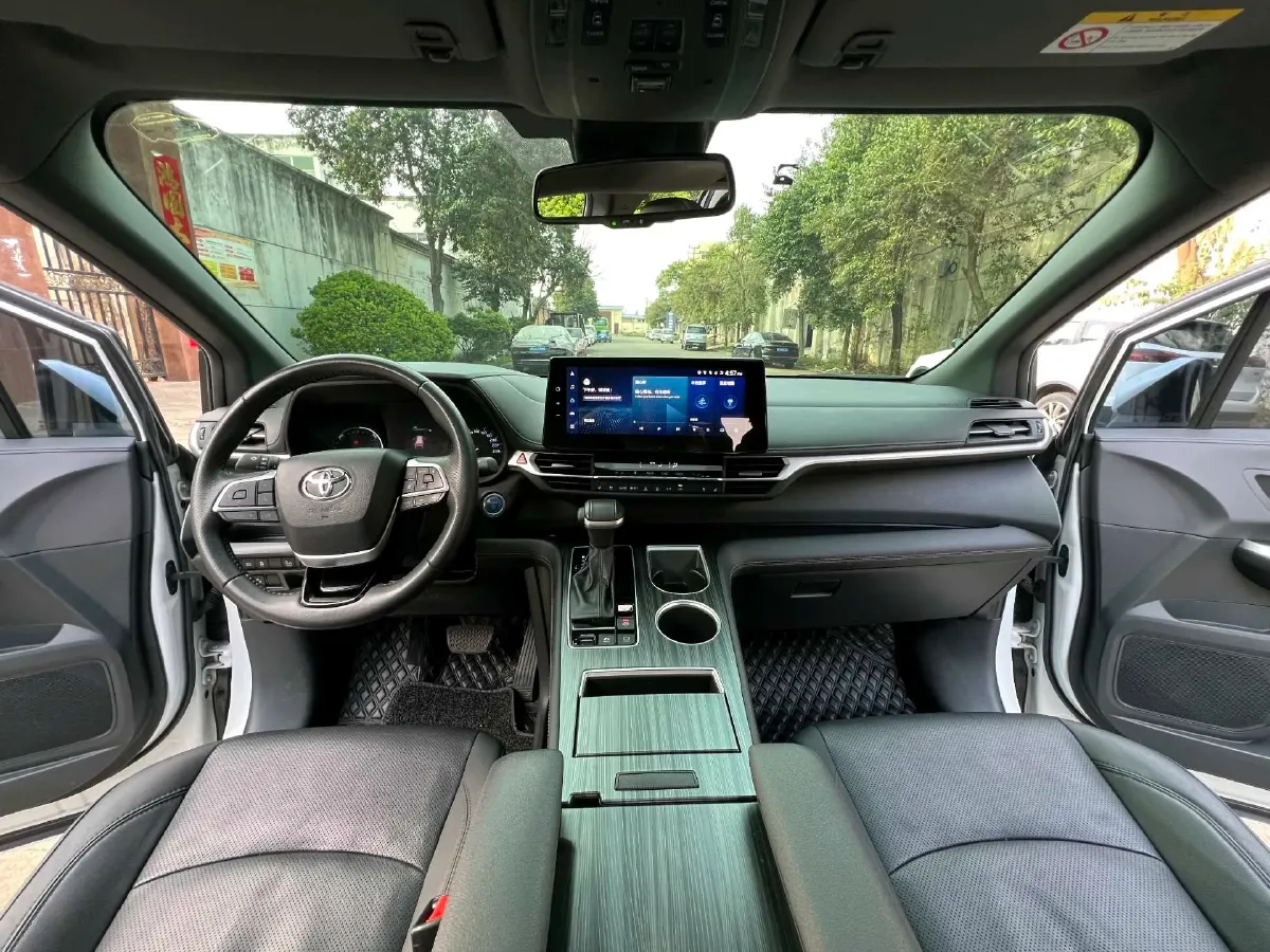 2021 Toyota Sienna 2.5L 192HP L4 E-CVT Hybrid,autocango,china used car exporter,china ev exporter,chinese used car exporter,chinese used ev exporter