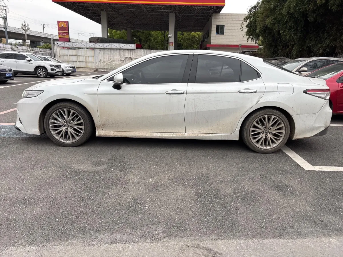2018 Toyota Camry 2.5L 209HP L4 8AT,autocango,china used car exporter,china ev exporter,chinese used car exporter,chinese used ev exporter