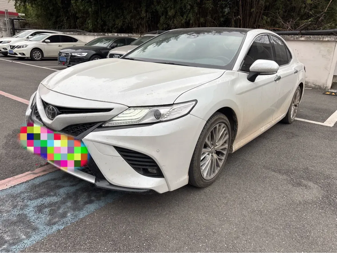 2018 Toyota Camry 2.5L 209HP L4 8AT,autocango,china used car exporter,china ev exporter,chinese used car exporter,chinese used ev exporter