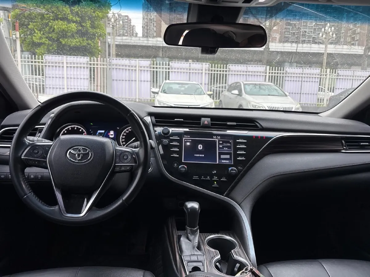 2018 Toyota Camry 2.5L 209HP L4 8AT,autocango,china used car exporter,china ev exporter,chinese used car exporter,chinese used ev exporter