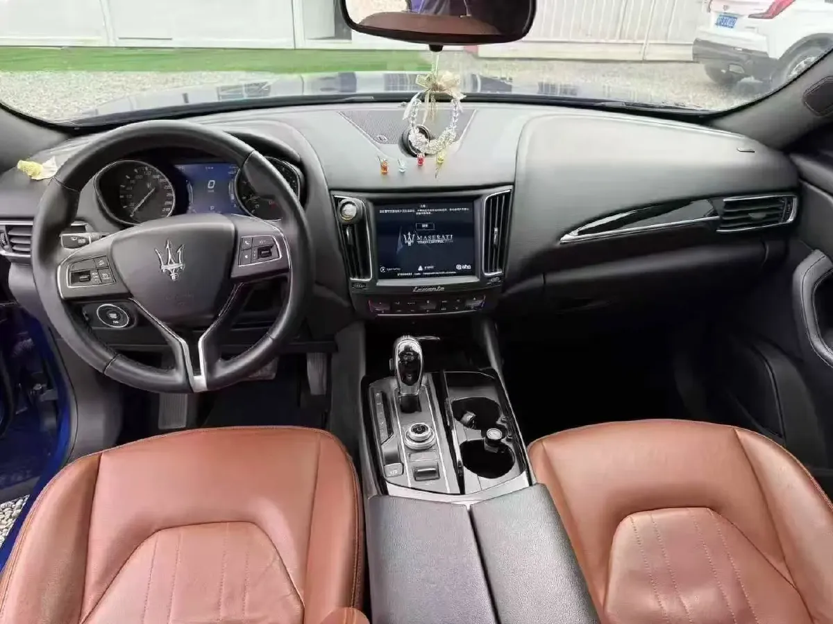 2018 Jaguar XJ 3.0T 340HP V6 8AT,autocango,china used car exporter,china ev exporter,chinese used car exporter,chinese used ev exporter