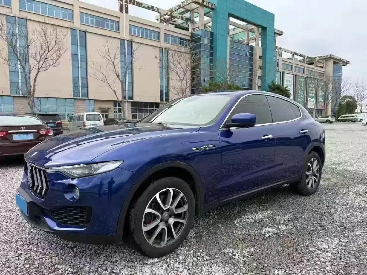 2018 Jaguar XJ 3.0T 340HP V6 8AT,autocango,china used car exporter,china ev exporter,chinese used car exporter,chinese used ev exporter