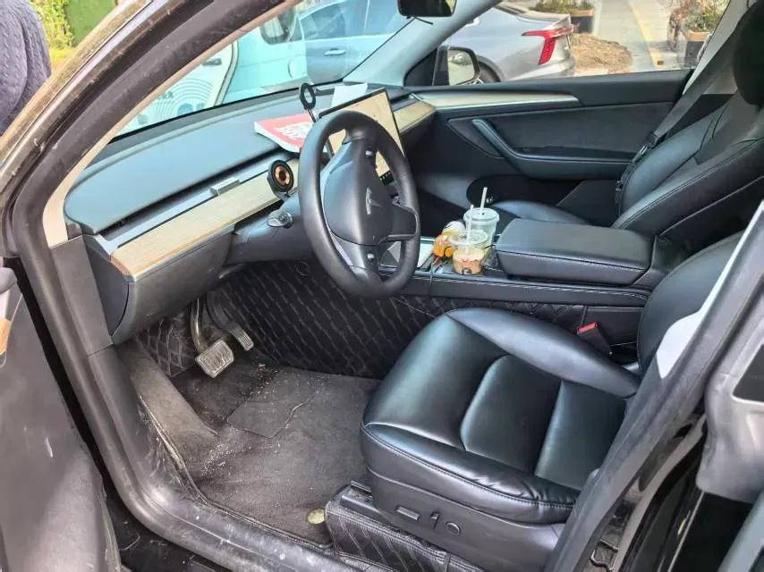 2022 Tesla Model Y BEV 60KWH,autocango,china used car exporter,china ev exporter,chinese used car exporter,chinese used ev exporter