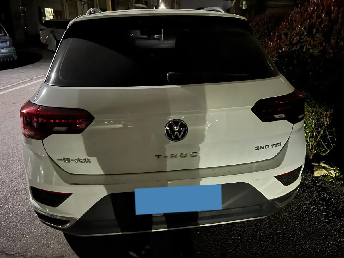 2021 Volkswagen T-Roc 1.4T 150HP L4 7DCT,autocango,china used car exporter,china ev exporter,chinese used car exporter,chinese used ev exporter