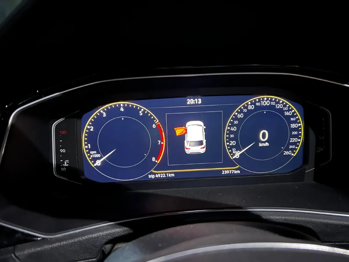 2021 Volkswagen T-Roc 1.4T 150HP L4 7DCT,autocango,china used car exporter,china ev exporter,chinese used car exporter,chinese used ev exporter