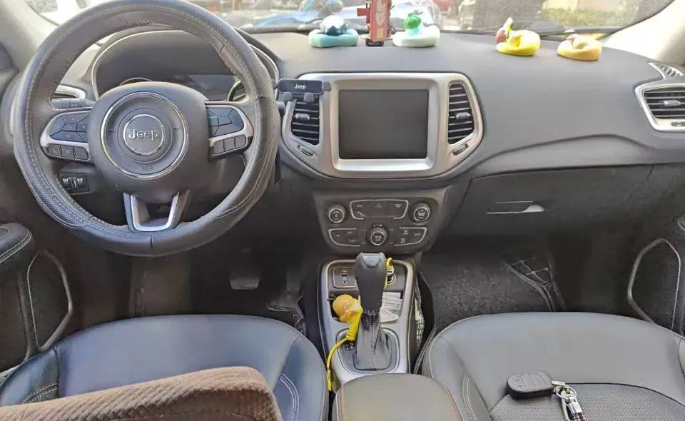 2017 Jeep Compass 1.4T 165HP L4 7DCT,autocango,china used car exporter,china ev exporter,chinese used car exporter,chinese used ev exporter