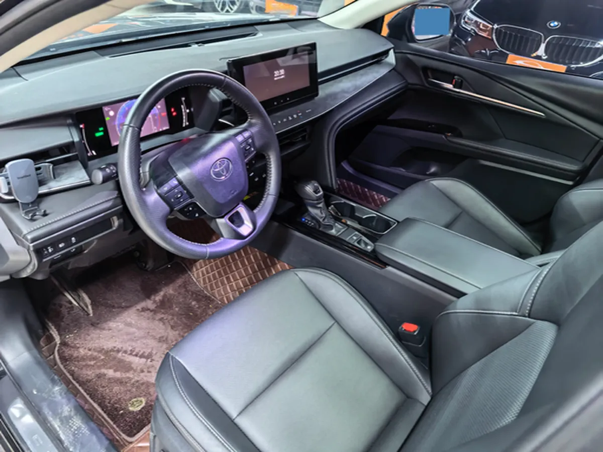 2024 Toyota Camry 2.0L 152HP L4 E-CVT Hybrid,autocango,china used car exporter,china ev exporter,chinese used car exporter,chinese used ev exporter