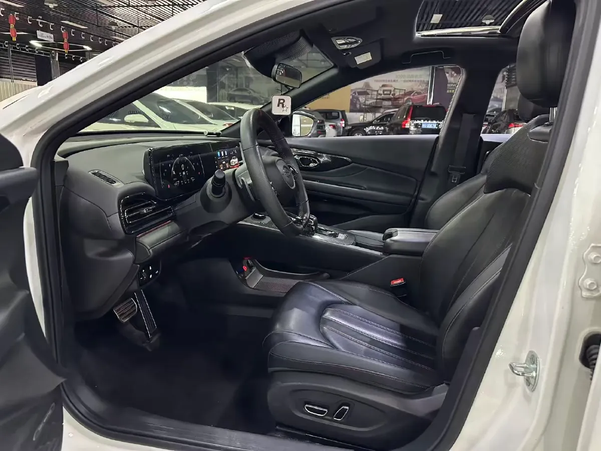 2023 GAC Trumpchi Empow 1.5T 177HP L4 7DCT,autocango,china used car exporter,china ev exporter,chinese used car exporter,chinese used ev exporter