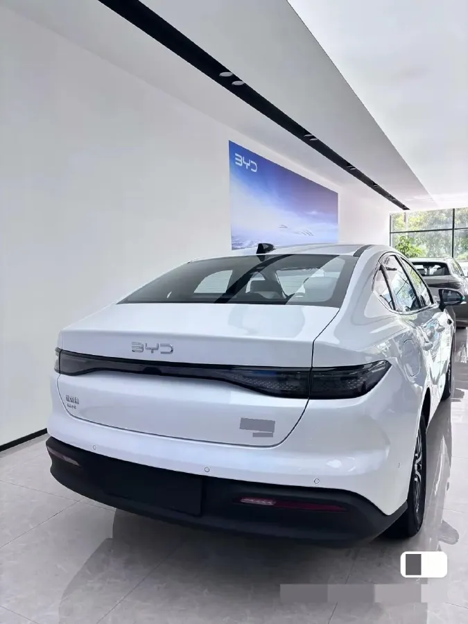 2025 BYD Qin Plus 1.5L 101HP L4 E-CVT PHEV 7.68KWH,autocango,china used car exporter,china ev exporter,chinese used car exporter,chinese used ev exporter