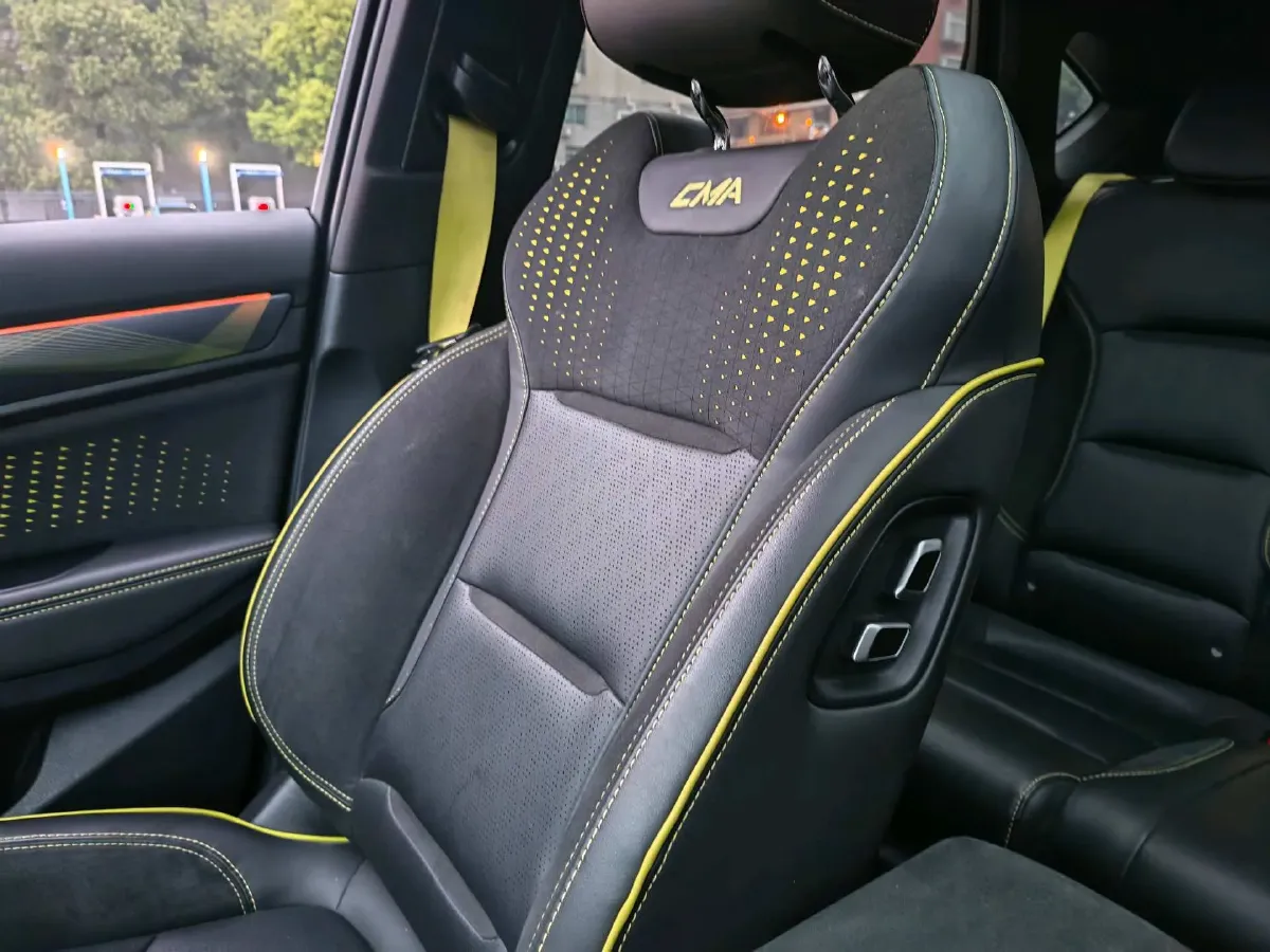 2021 Geely Tugella 2.0T 238HP L4 8AT,autocango,china used car exporter,china ev exporter,chinese used car exporter,chinese used ev exporter