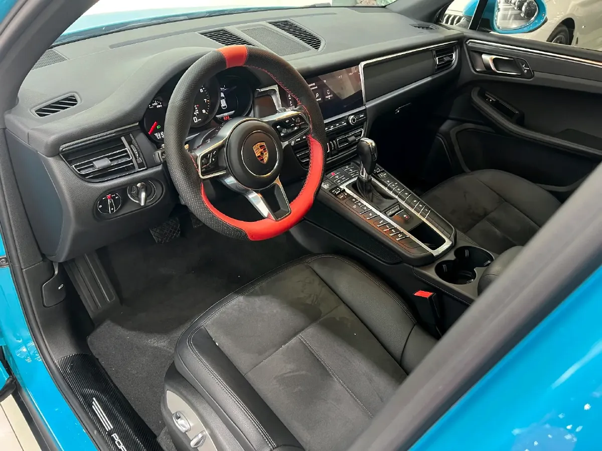 2020 Porsche Macan 2.0T 252HP L4 7DCT,autocango,china used car exporter,china ev exporter,chinese used car exporter,chinese used ev exporter