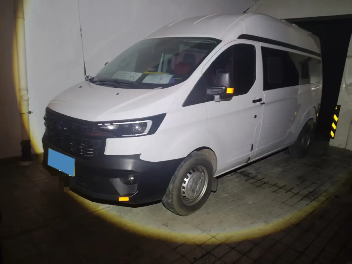 2023 Ford Transit 2.0T 220HP L4 9AT,autocango,china used car exporter,china ev exporter,chinese used car exporter,chinese used ev exporter