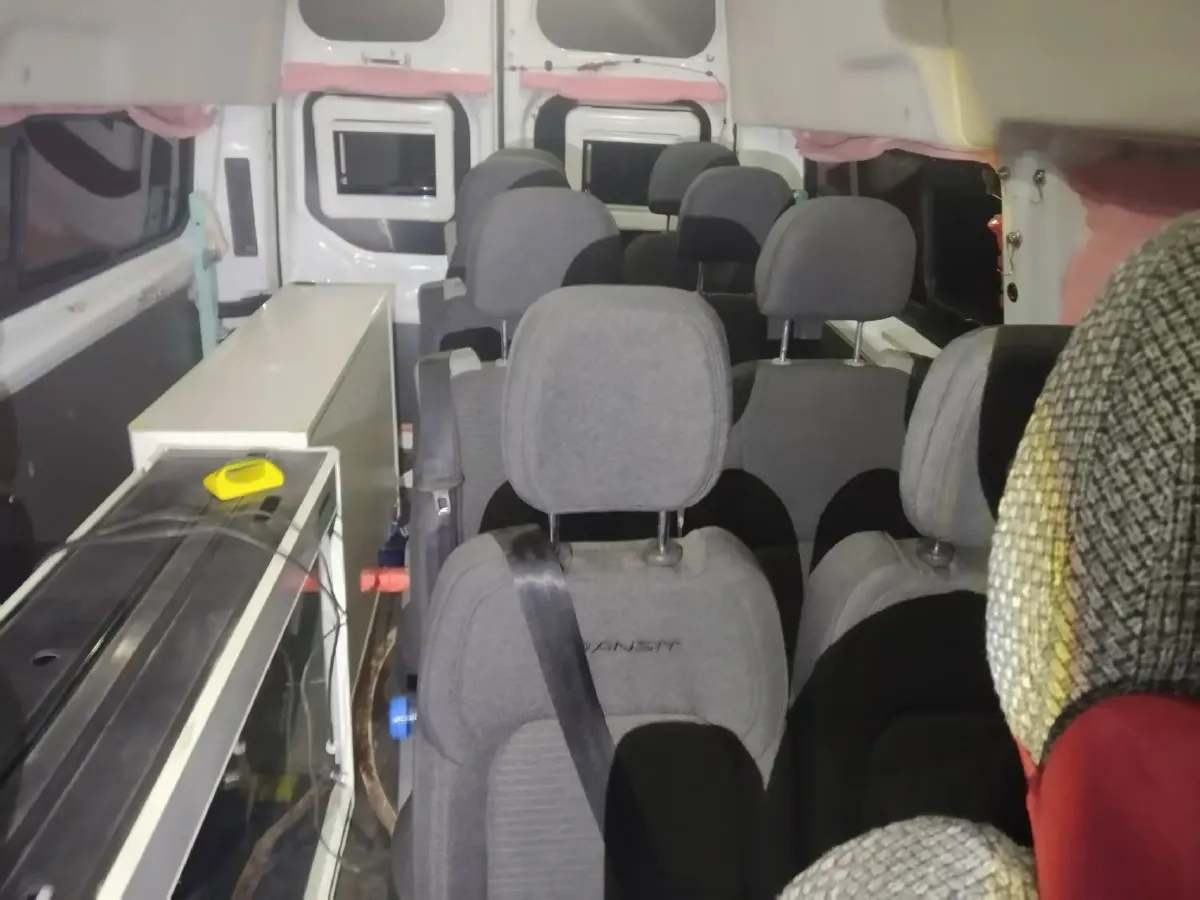 2023 Ford Transit 2.0T 220HP L4 9AT,autocango,china used car exporter,china ev exporter,chinese used car exporter,chinese used ev exporter