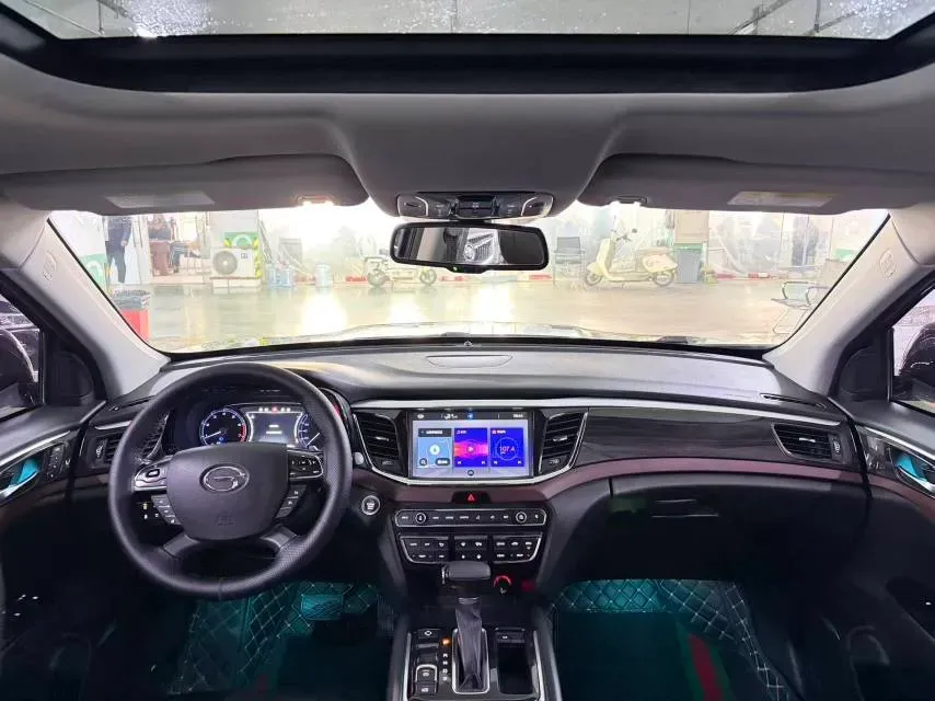 2017 GAC Trumpchi GS8 2.0T 201HP L4 6AT,autocango,china used car exporter,china ev exporter,chinese used car exporter,chinese used ev exporter