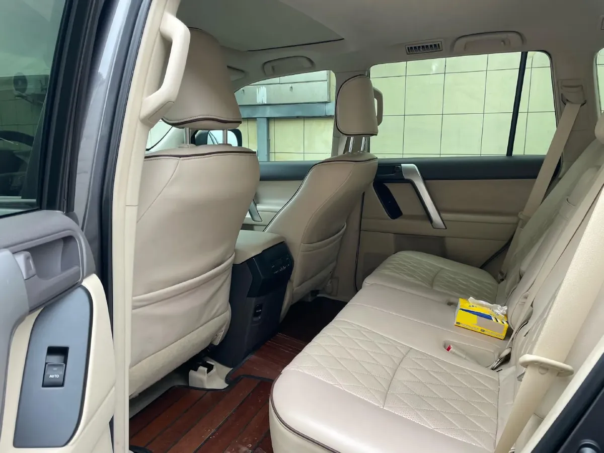 2019 Toyota Land Cruiser Prado 3.5L 280HP V6 6AT,autocango,china used car exporter,china ev exporter,chinese used car exporter,chinese used ev exporter