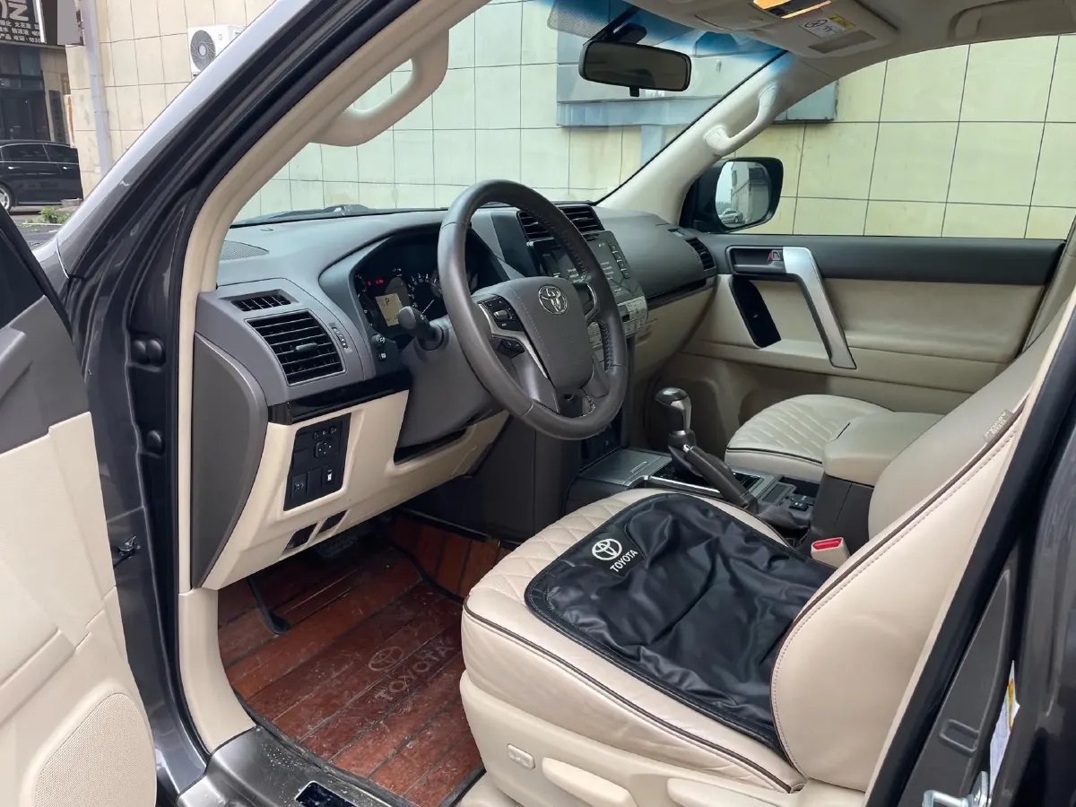 2019 Toyota Land Cruiser Prado 3.5L 280HP V6 6AT,autocango,china used car exporter,china ev exporter,chinese used car exporter,chinese used ev exporter