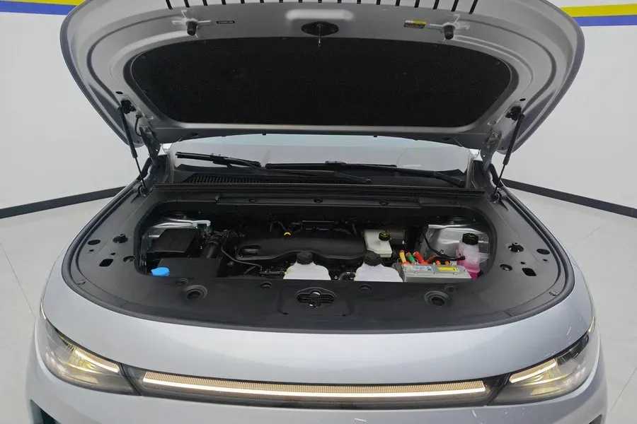 2024 Leapmotor C16 1.5L 95HP L4 REEV 28.4KWH,autocango,china used car exporter,china ev exporter,chinese used car exporter,chinese used ev exporter