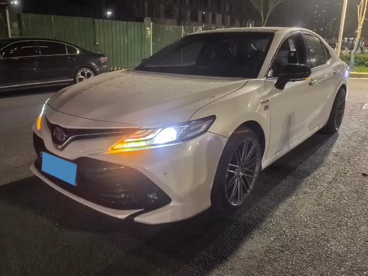 2018 Toyota Camry 2.5L 178HP L4 E-CVT Hybrid,autocango,china used car exporter,china ev exporter,chinese used car exporter,chinese used ev exporter