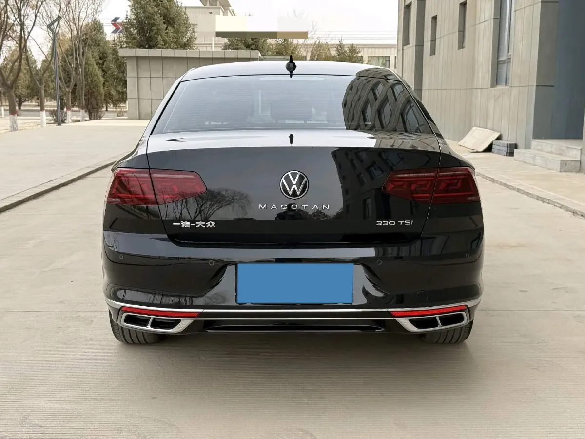 2023 Volkswagen Magotan 2.0T 186HP L4 7DCT,autocango,china used car exporter,china ev exporter,chinese used car exporter,chinese used ev exporter