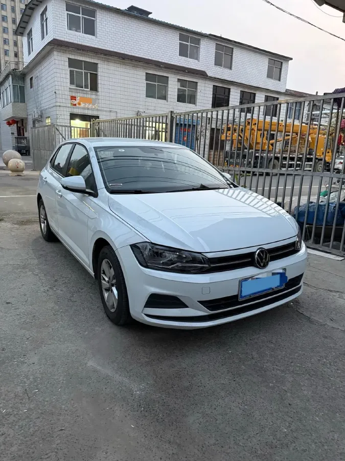 2023 Volkswagen Polo 1.5L 113HP L4 6AT,autocango,china used car exporter,china ev exporter,chinese used car exporter,chinese used ev exporter