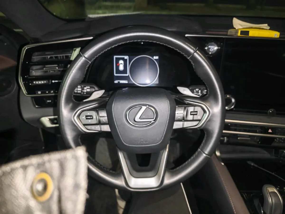 2023 Lexus RX 2.5L 189HP L4 E-CVT Hybrid,autocango,china used car exporter,china ev exporter,chinese used car exporter,chinese used ev exporter