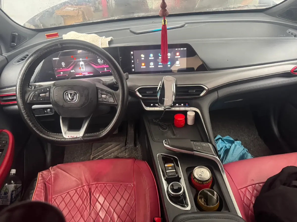 2020 ChangAn UNI-T 1.5T 180HP L4 7DCT,autocango,china used car exporter,china ev exporter,chinese used car exporter,chinese used ev exporter