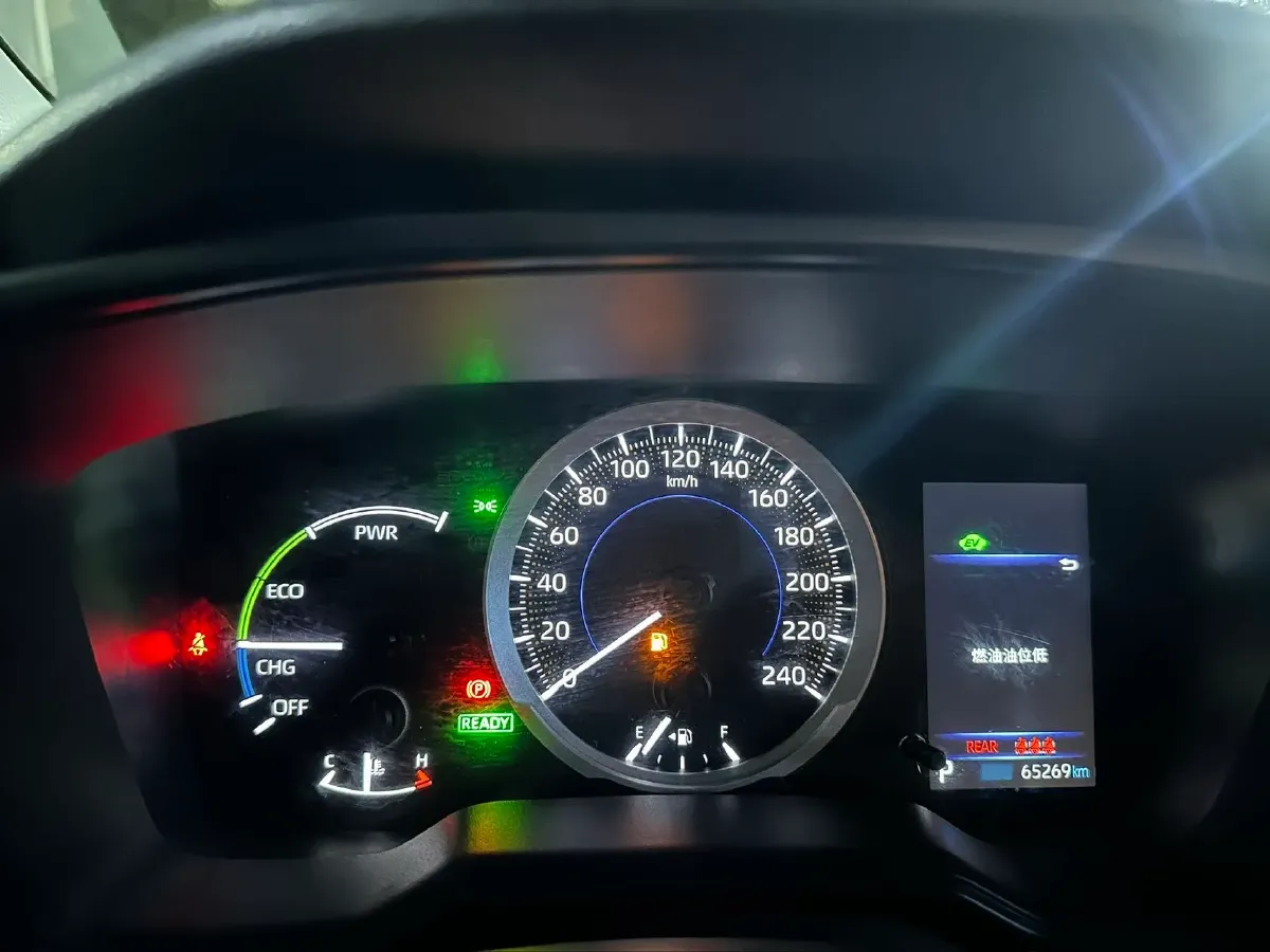 2022 Toyota Corolla 1.8L 98HP L4 E-CVT Hybrid,autocango,china used car exporter,china ev exporter,chinese used car exporter,chinese used ev exporter