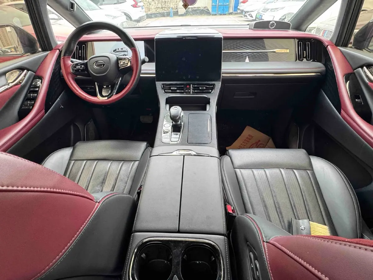 2024 GAC Trumpchi M8 2.0T 252HP L4 8AT,autocango,china used car exporter,china ev exporter,chinese used car exporter,chinese used ev exporter