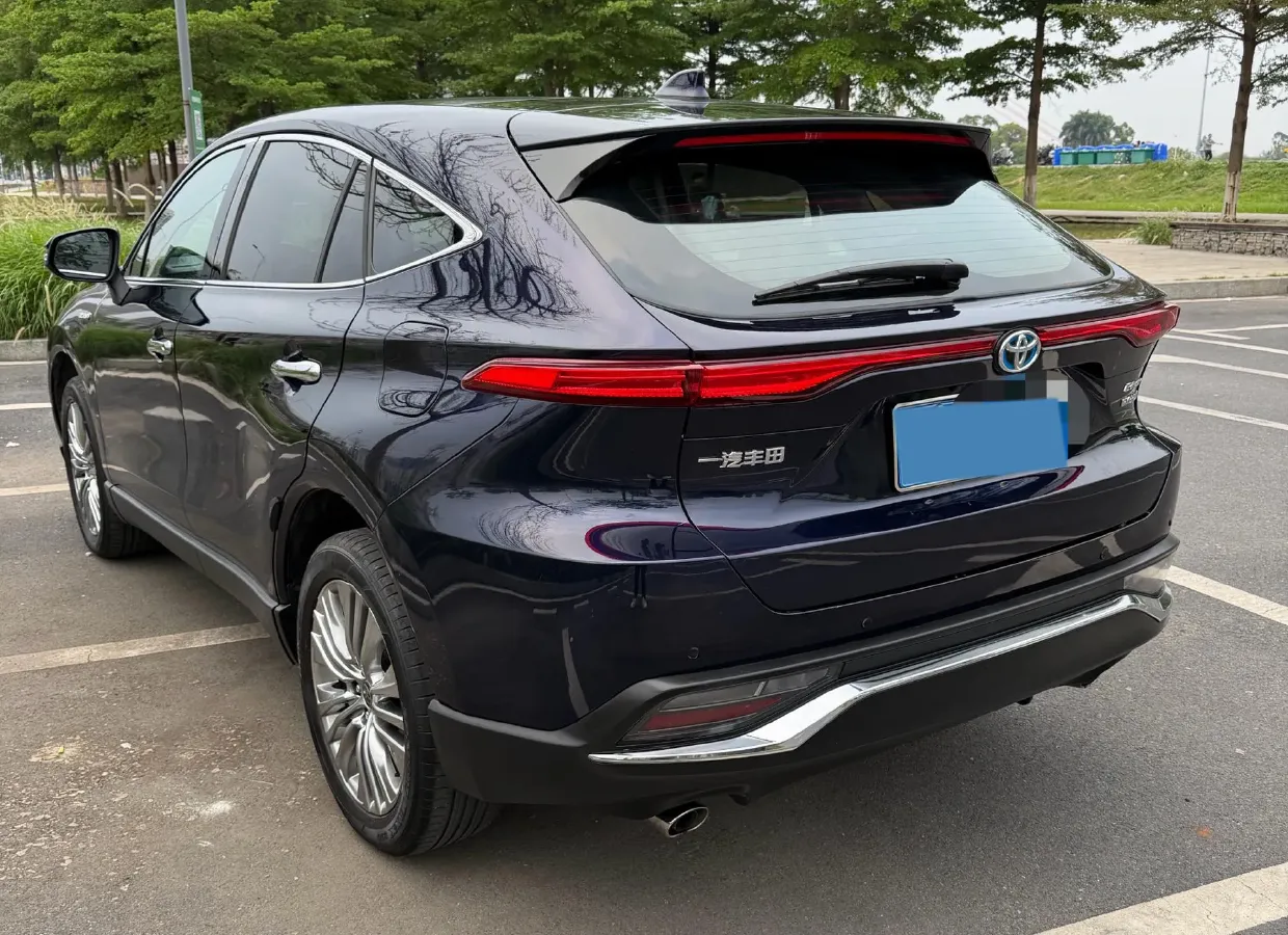 2022 Toyota Harrier 2.5L 178HP L4 E-CVT Hybrid,autocango,china used car exporter,china ev exporter,chinese used car exporter,chinese used ev exporter