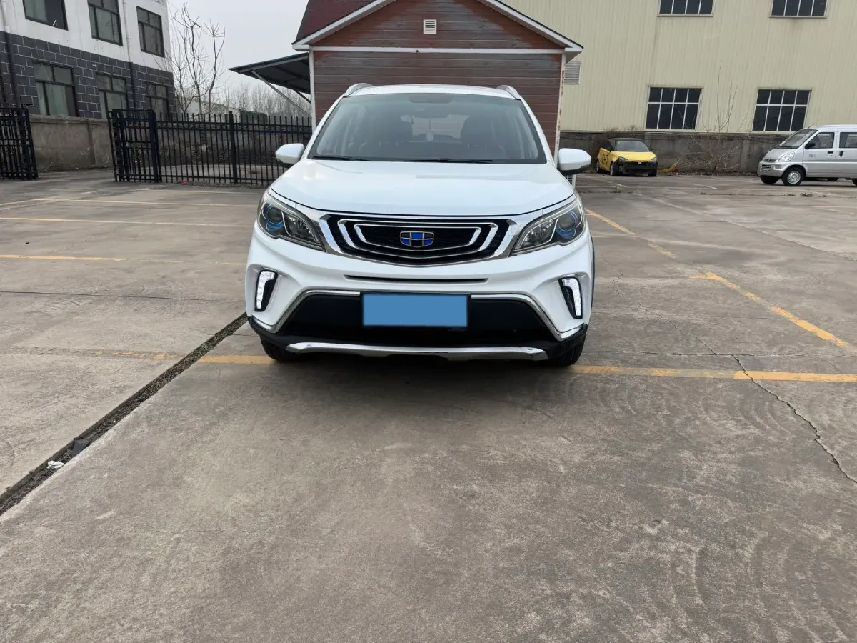 2017 Geely Vision X3 1.5L 102HP L4 5MT,autocango,china used car exporter,china ev exporter,chinese used car exporter,chinese used ev exporter
