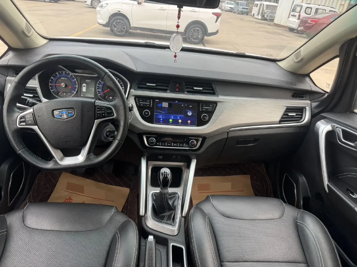 2017 Geely Vision X3 1.5L 102HP L4 5MT,autocango,china used car exporter,china ev exporter,chinese used car exporter,chinese used ev exporter