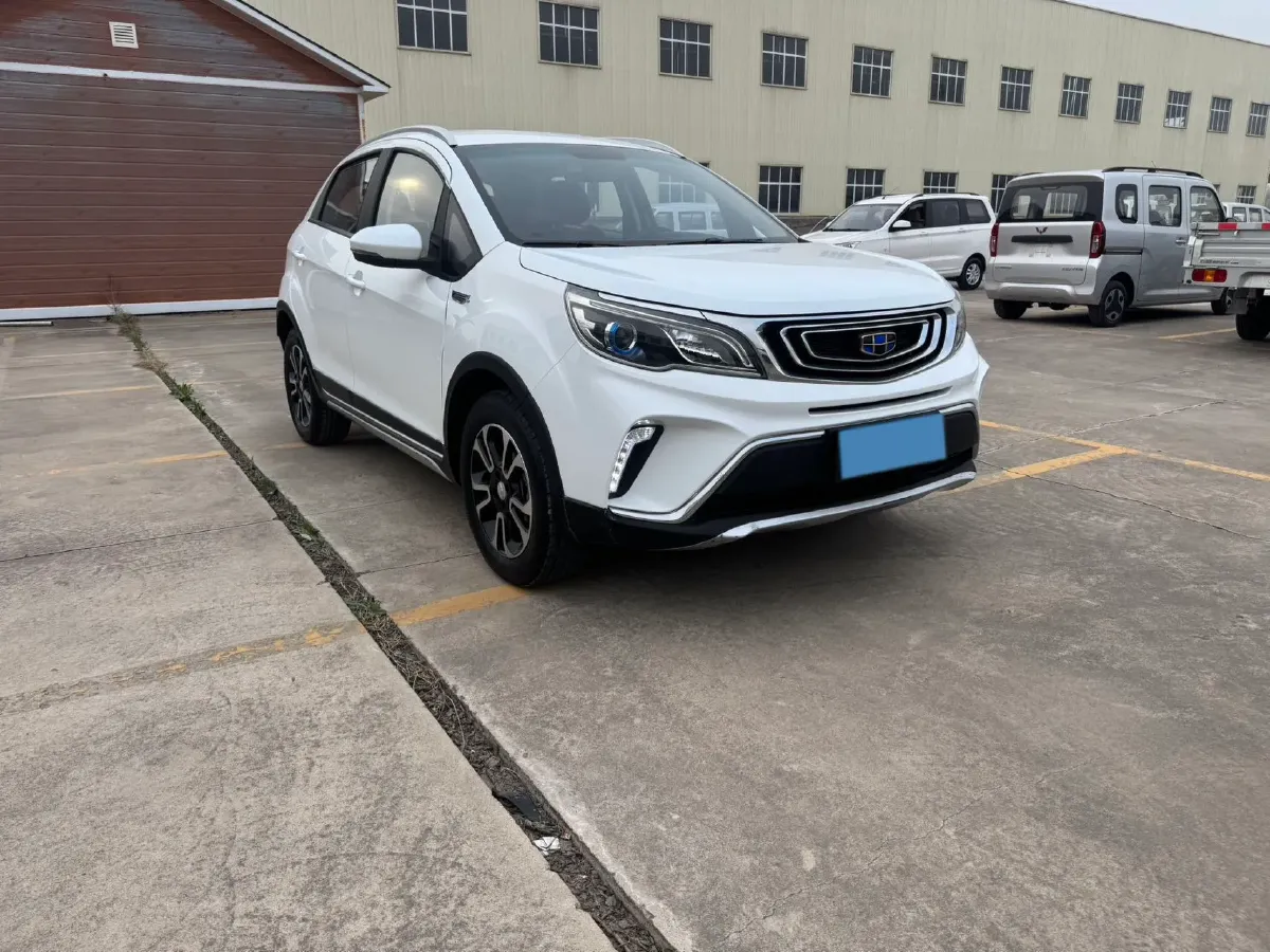 2017 Geely Vision X3 1.5L 102HP L4 5MT,autocango,china used car exporter,china ev exporter,chinese used car exporter,chinese used ev exporter