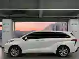 2024 Toyota Sienna 2.5L 189HP L4 E-CVT Hybrid