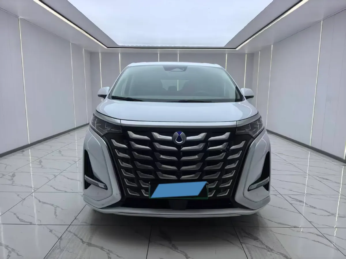 2022 Mercedes-Benz GLC Class 2.0T 197HP L4 9AT,autocango,china used car exporter,china ev exporter,chinese used car exporter,chinese used ev exporter