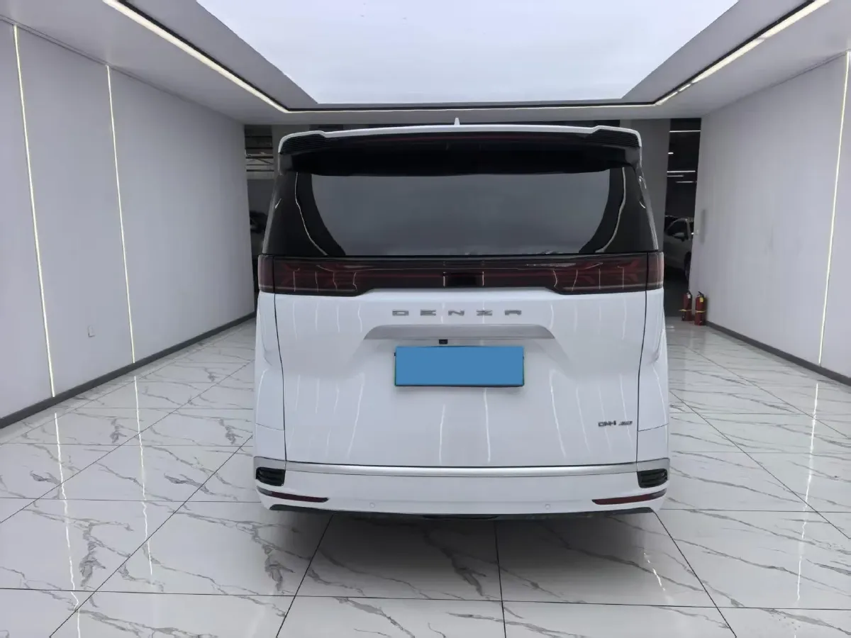 2022 Mercedes-Benz GLC Class 2.0T 197HP L4 9AT,autocango,china used car exporter,china ev exporter,chinese used car exporter,chinese used ev exporter