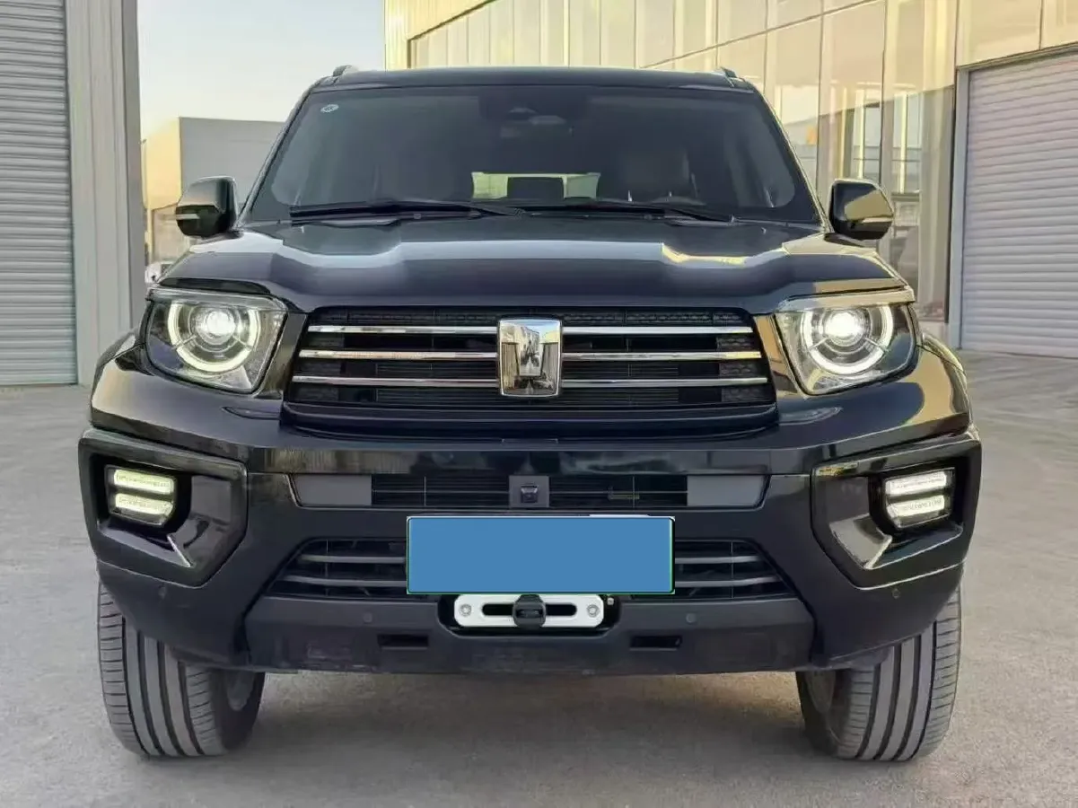 2024 Tank 700 3.0T 360HP V6 9AT PHEV 37.1KWH,autocango,china used car exporter,china ev exporter,chinese used car exporter,chinese used ev exporter