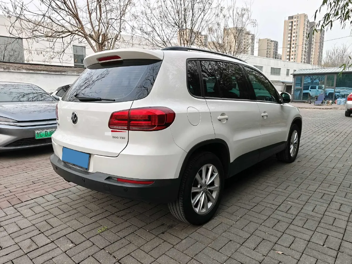 2017 Haval H9 2.0T 190HP L4 8AT,autocango,china used car exporter,china ev exporter,chinese used car exporter,chinese used ev exporter