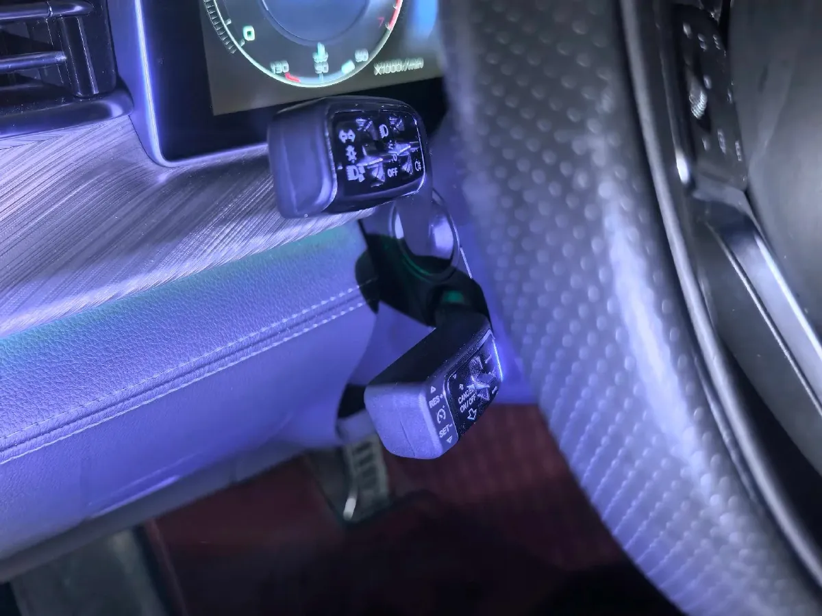 2020 HongQi H9 2.0T 252HP L4 7DCT,autocango,china used car exporter,china ev exporter,chinese used car exporter,chinese used ev exporter