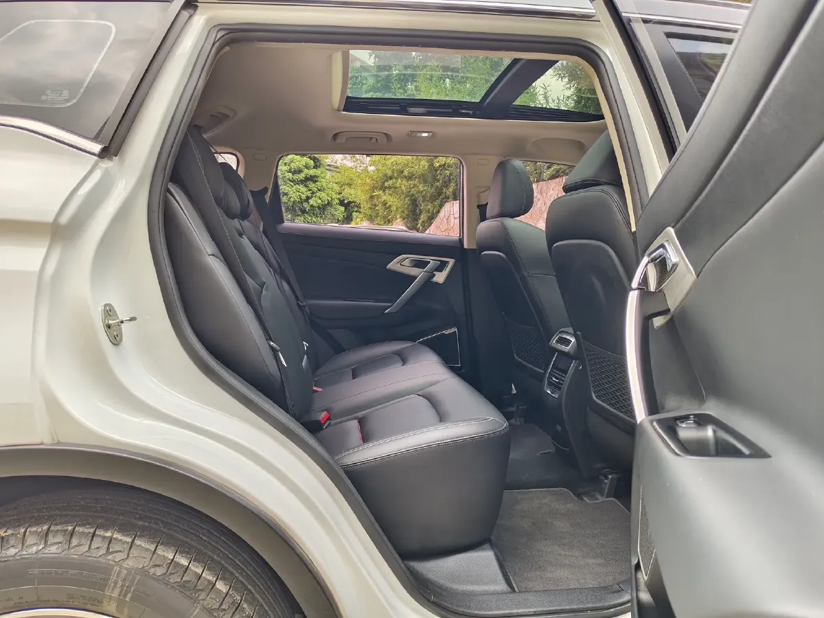 2018 Geely Azkarra 1.8T 184HP L4 6AT,autocango,china used car exporter,china ev exporter,chinese used car exporter,chinese used ev exporter