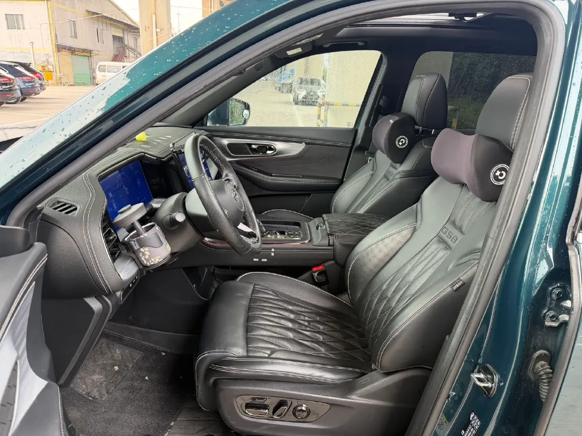 2022 GAC Trumpchi GS8 2.0T 190HP L4 E-CVT Hybrid,autocango,china used car exporter,china ev exporter,chinese used car exporter,chinese used ev exporter