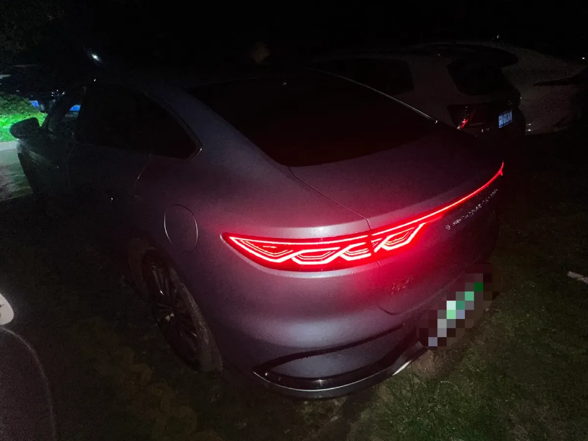 2023 BYD Han 1.5T 139HP L4 E-CVT PHEV 18.316KWH,autocango,china used car exporter,china ev exporter,chinese used car exporter,chinese used ev exporter