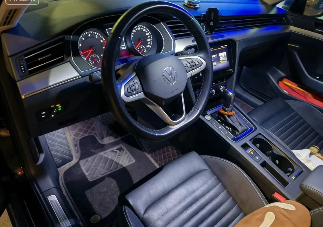 2020 Volkswagen Magotan 1.4T 150HP L4 7DCT,autocango,china used car exporter,china ev exporter,chinese used car exporter,chinese used ev exporter