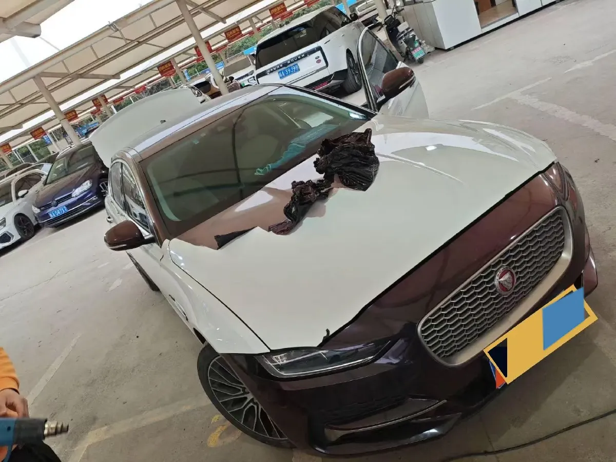 2020 Jaguar XFL 2.0T 200HP L4 8AT,autocango,china used car exporter,china ev exporter,chinese used car exporter,chinese used ev exporter