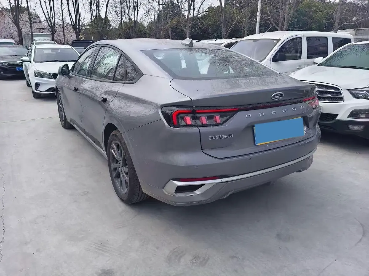 2025 Ford Mondeo 2.0T 254HP L4 8AT,autocango,china used car exporter,china ev exporter,chinese used car exporter,chinese used ev exporter