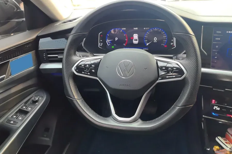 2023 Volkswagen Passat 2.0T 186HP L4 7DCT,autocango,china used car exporter,china ev exporter,chinese used car exporter,chinese used ev exporter