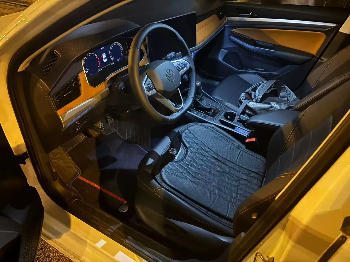 2023 Volkswagen Bora 1.2T 116HP L4 7DCT,autocango,china used car exporter,china ev exporter,chinese used car exporter,chinese used ev exporter